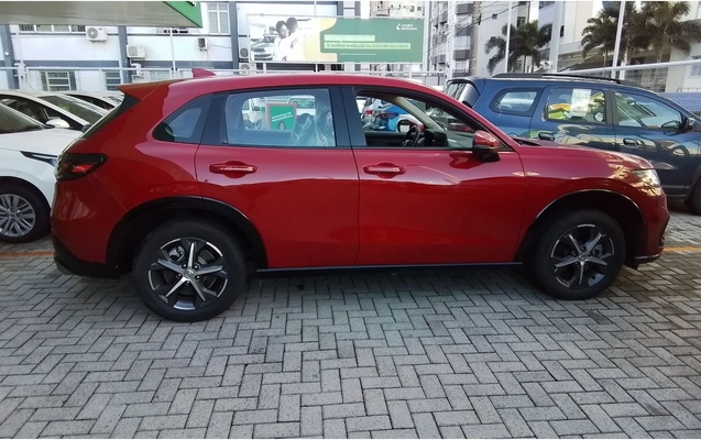 imagem-https://www.socarrao.com.br/sc-vehicle-images-prod/3976054/1789886610759-1_034140.jpg