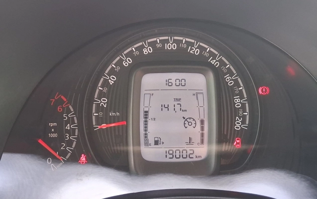 imagem-https://www.socarrao.com.br/sc-vehicle-images-prod/3976475/1789887136840-1_053725.jpg