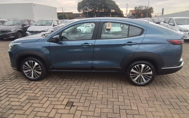 imagem-https://www.socarrao.com.br/sc-vehicle-images-prod/3976553/1789887180944-1_033612.jpg
