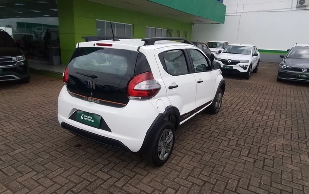 imagem-https://www.socarrao.com.br/sc-vehicle-images-prod/3976793/1789887339983-1_033927.jpg