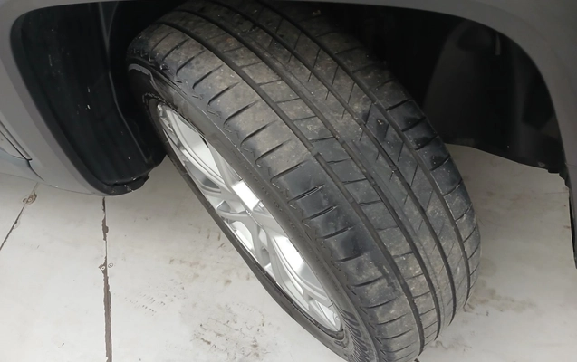 imagem-https://www.socarrao.com.br/sc-vehicle-images-prod/3976882/1789887401139-1_082715.jpg