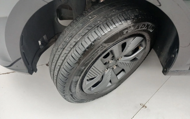 imagem-https://www.socarrao.com.br/sc-vehicle-images-prod/3976983/1789887470731-1_082137.jpg