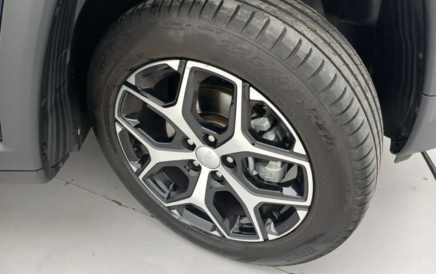 imagem-https://www.socarrao.com.br/sc-vehicle-images-prod/3977048/1789887535935-1_010731.jpg