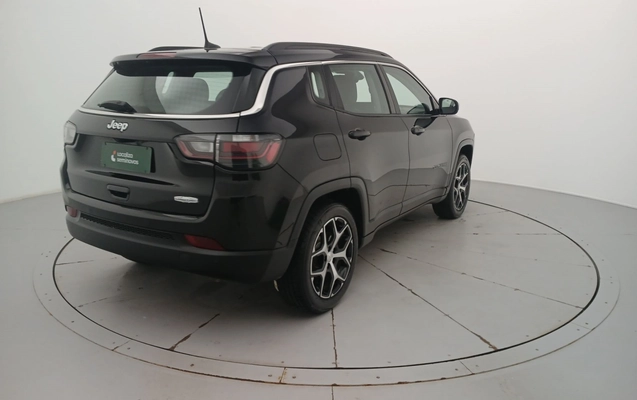 imagem-https://www.socarrao.com.br/sc-vehicle-images-prod/3977067/1789887549979-1_121233.jpg