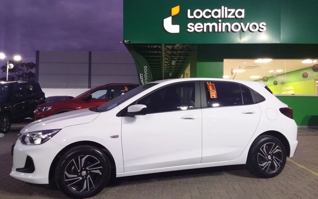 imagem-https://www.socarrao.com.br/sc-vehicle-images-prod/3977076/1789887555767-2_090034.jpg