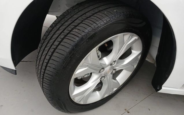 imagem-https://www.socarrao.com.br/sc-vehicle-images-prod/3977085/1789887559833-2_070057.jpg