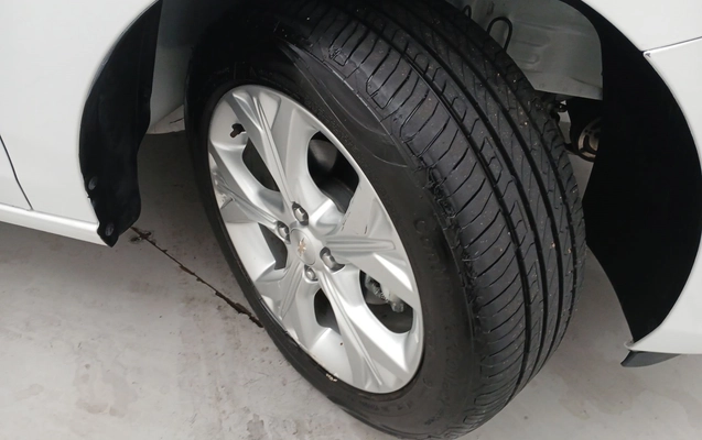 imagem-https://www.socarrao.com.br/sc-vehicle-images-prod/3977085/1789887559837-2_070058.jpg