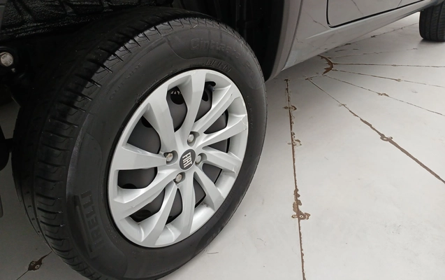 imagem-https://www.socarrao.com.br/sc-vehicle-images-prod/3977106/1789887583310-2_065729.jpg