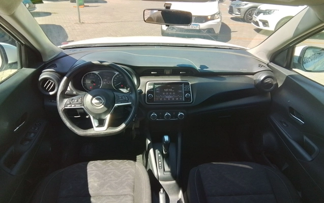 imagem-https://www.socarrao.com.br/sc-vehicle-images-prod/3977117/1789887594735-1_033329.jpg
