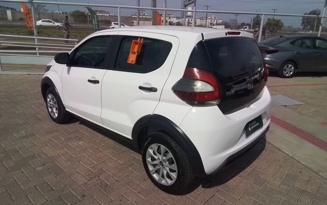 imagem-https://www.socarrao.com.br/sc-vehicle-images-prod/3977121/1789887596967-1_023102.jpg