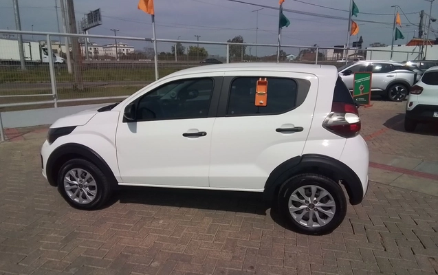 imagem-https://www.socarrao.com.br/sc-vehicle-images-prod/3977121/1789887596968-1_023103.jpg