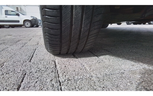 imagem-https://www.socarrao.com.br/sc-vehicle-images-prod/3977340/1789887987062-2_045646.jpg