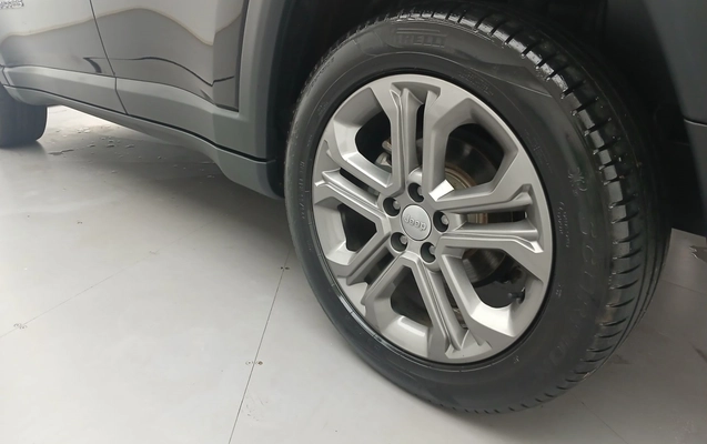 imagem-https://www.socarrao.com.br/sc-vehicle-images-prod/3977393/1789888468838-1_035009.jpg