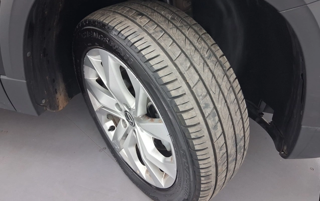 imagem-https://www.socarrao.com.br/sc-vehicle-images-prod/3977399/1789888550990-3_012219.jpg