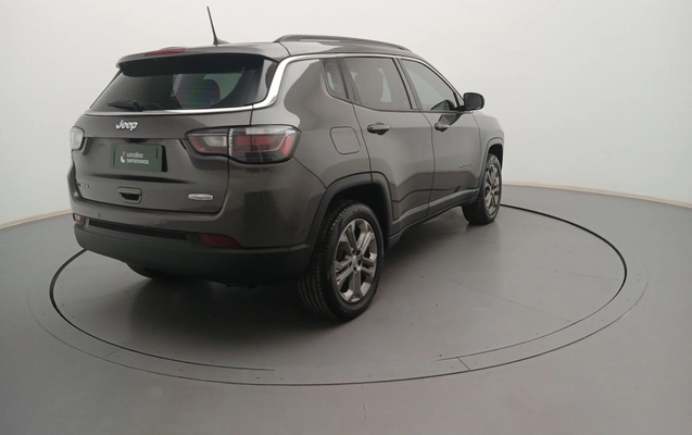 imagem-https://www.socarrao.com.br/sc-vehicle-images-prod/3977409/1789888664035-1_035020.jpg