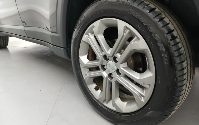 imagem-https://www.socarrao.com.br/sc-vehicle-images-prod/3977409/1789888664038-2_035026.jpg