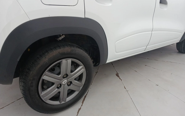 imagem-https://www.socarrao.com.br/sc-vehicle-images-prod/3977495/1789889446864-1_034638.jpg
