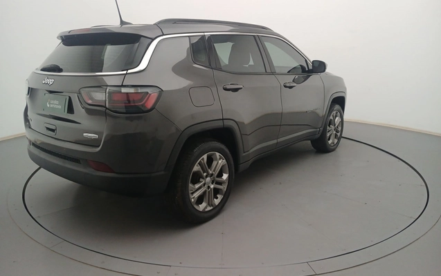 imagem-https://www.socarrao.com.br/sc-vehicle-images-prod/3977501/1789889507493-1_041345.jpg