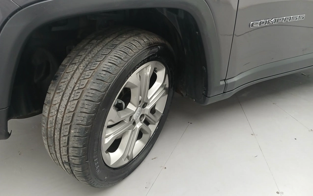 imagem-https://www.socarrao.com.br/sc-vehicle-images-prod/3977501/1789889507503-3_041348.jpg
