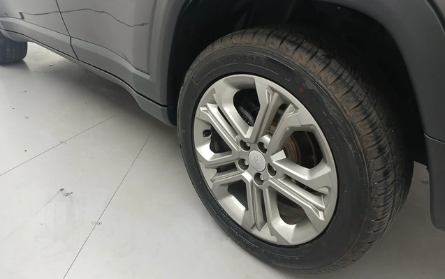 imagem-https://www.socarrao.com.br/sc-vehicle-images-prod/3977501/1789889507504-1_041349.jpg