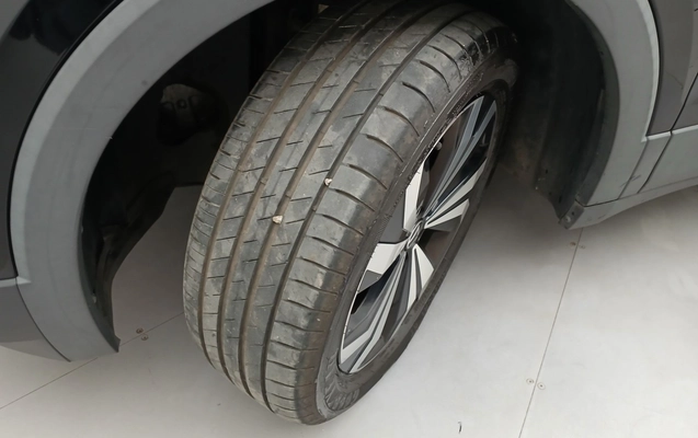 imagem-https://www.socarrao.com.br/sc-vehicle-images-prod/3977506/1789889542853-2_041504.jpg
