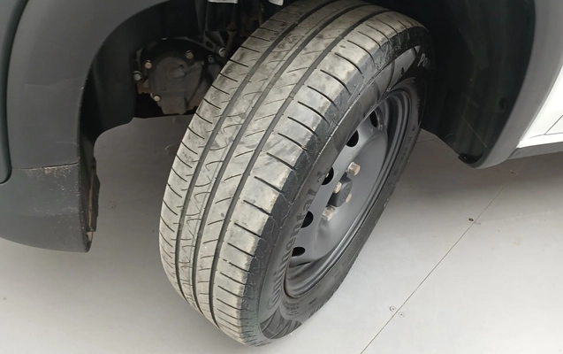 imagem-https://www.socarrao.com.br/sc-vehicle-images-prod/3977795/1789889974016-2_091539.jpg