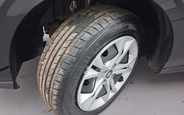 imagem-https://www.socarrao.com.br/sc-vehicle-images-prod/3977876/1789890066708-1_043805.jpg