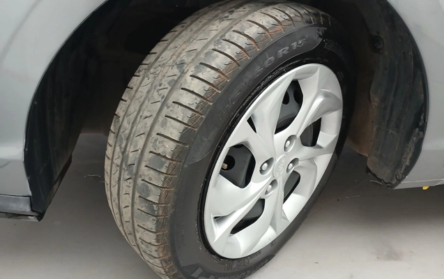imagem-https://www.socarrao.com.br/sc-vehicle-images-prod/3977880/1789890077608-1_043834.jpg