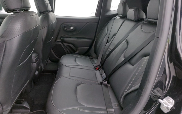imagem-https://www.socarrao.com.br/sc-vehicle-images-prod/3977923/1789890296838-1_023809.jpg