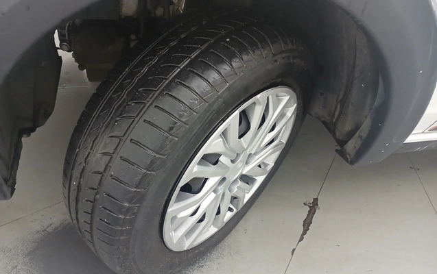 imagem-https://www.socarrao.com.br/sc-vehicle-images-prod/3978015/1789890704055-1_014635.jpg