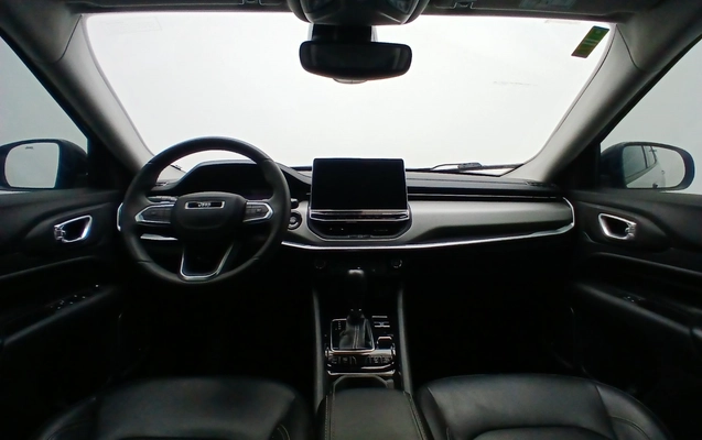 imagem-https://www.socarrao.com.br/sc-vehicle-images-prod/3978017/1789890719492-2_011210.jpg