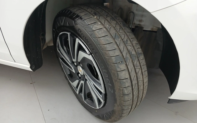 imagem-https://www.socarrao.com.br/sc-vehicle-images-prod/3978018/1789890724604-1_024257.jpg