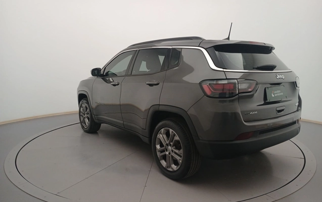 imagem-https://www.socarrao.com.br/sc-vehicle-images-prod/3978028/1789890754294-1_012352.jpg
