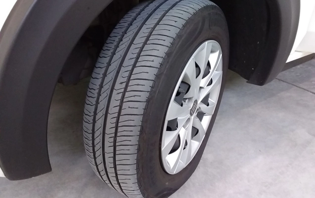 imagem-https://www.socarrao.com.br/sc-vehicle-images-prod/3978110/1789891367233-1_082032.jpg