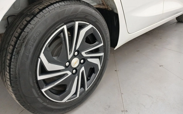 imagem-https://www.socarrao.com.br/sc-vehicle-images-prod/3978406/1789891595659-1_013135.jpg