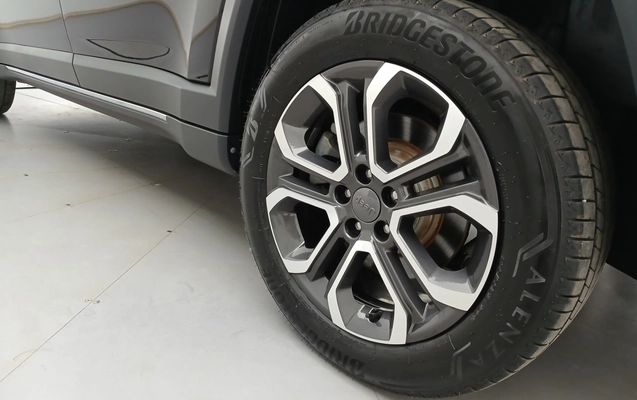 imagem-https://www.socarrao.com.br/sc-vehicle-images-prod/3978411/1789891599543-1_014004.jpg