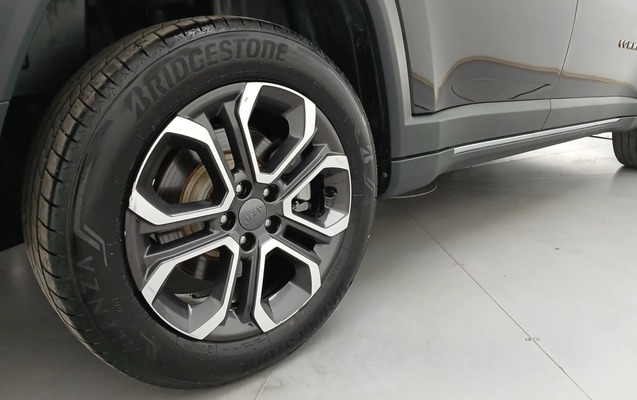 imagem-https://www.socarrao.com.br/sc-vehicle-images-prod/3978411/1789891599544-1_014005.jpg