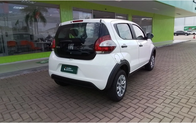imagem-https://www.socarrao.com.br/sc-vehicle-images-prod/3978437/1789891628769-1_110757.jpg