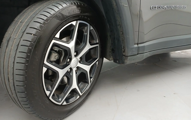 imagem-https://www.socarrao.com.br/sc-vehicle-images-prod/3978462/1789891675299-1_015504.jpg