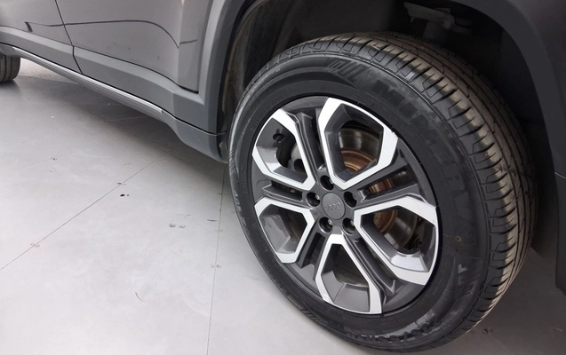 imagem-https://www.socarrao.com.br/sc-vehicle-images-prod/3978464/1789891678055-1_015327.jpg
