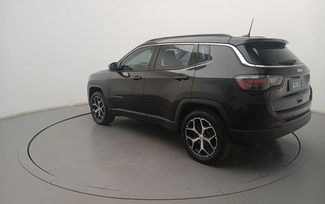 imagem-https://www.socarrao.com.br/sc-vehicle-images-prod/3978484/1789891698909-1_014444.jpg