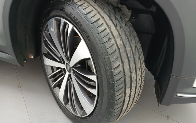 imagem-https://www.socarrao.com.br/sc-vehicle-images-prod/3978508/1789891729997-1_041618.jpg