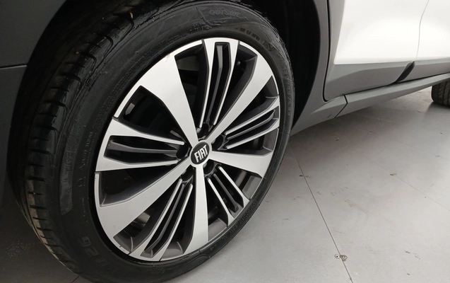 imagem-https://www.socarrao.com.br/sc-vehicle-images-prod/3978508/1789891729998-1_041621.jpg