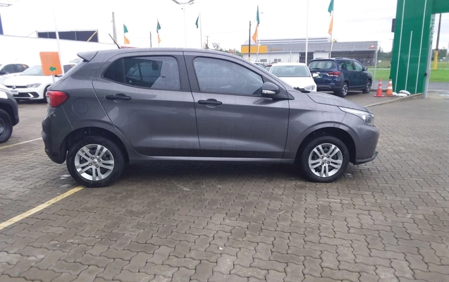 imagem-https://www.socarrao.com.br/sc-vehicle-images-prod/3978528/1789891751398-1_034037.jpg