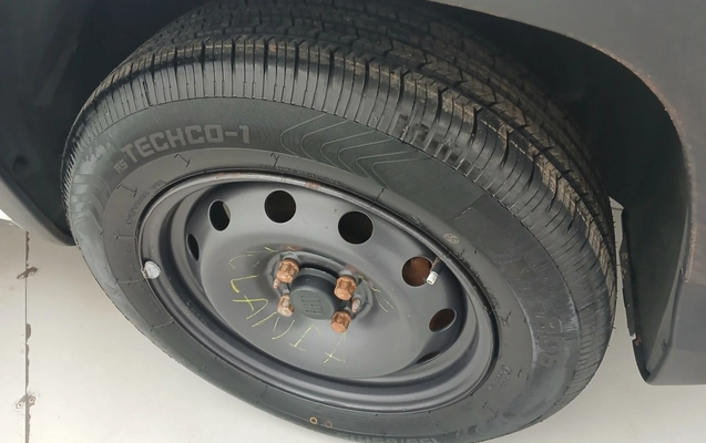 imagem-https://www.socarrao.com.br/sc-vehicle-images-prod/3978620/1789891893445-1_053648.jpg