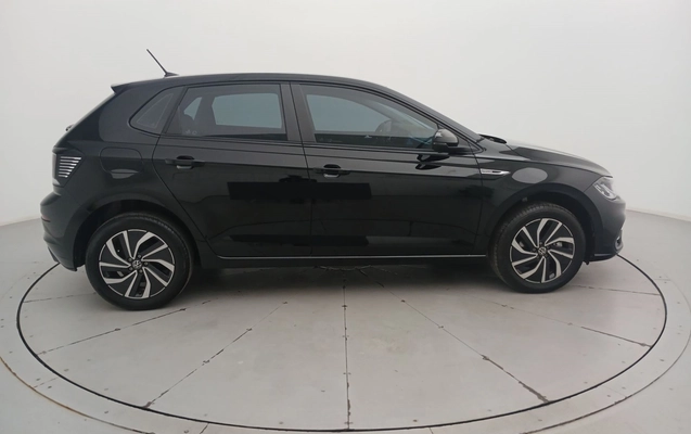 imagem-https://www.socarrao.com.br/sc-vehicle-images-prod/3978658/1789891973079-1_114556.jpg