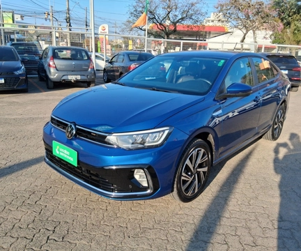 Volkswagen Virtus 2024 Azul — foto 1 de 3