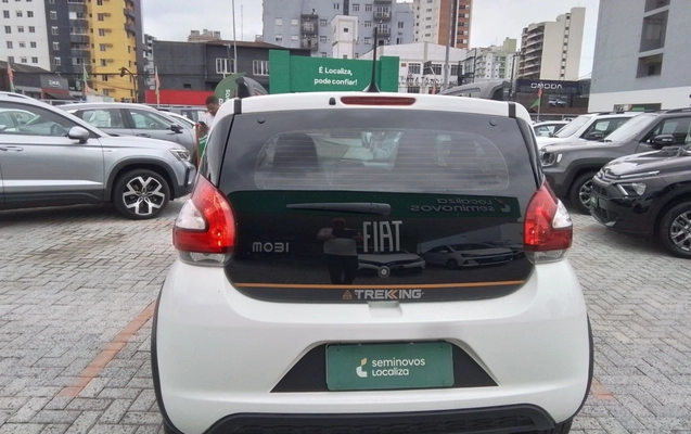 imagem-https://www.socarrao.com.br/sc-vehicle-images-prod/3978982/1789892729879-1_112935.jpg