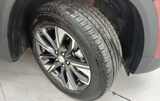 imagem-https://www.socarrao.com.br/sc-vehicle-images-prod/3979174/1789892921211-3_060633.jpg