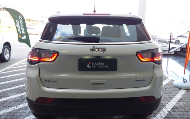 imagem-https://www.socarrao.com.br/sc-vehicle-images-prod/3979219/1789893009345-1_030429.jpg